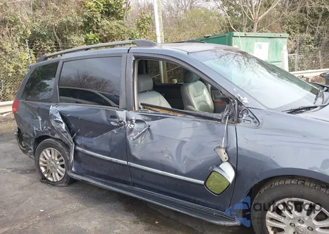 2007 Toyota Sienna Xle Limited z USA, uszkodzony, nr VIN 5TDBK22C97S001371